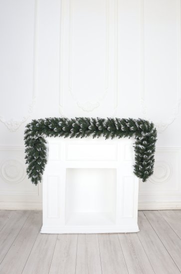 Гирлянда еловая Новая елка с белыми кончиками 2 м