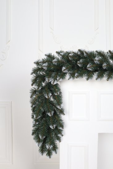 Гирлянда еловая Новая елка с белыми кончиками 2 м