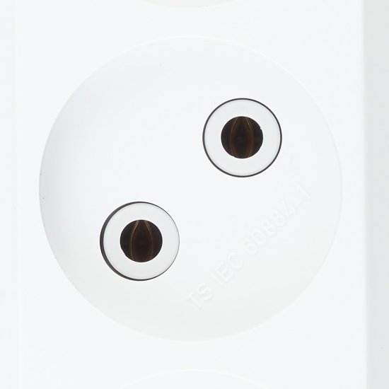 Удлинитель Makel 3 розетки 3 м ПВС 2х0,75 кв.мм 10 А 2,2 кВт белый (MGP123)