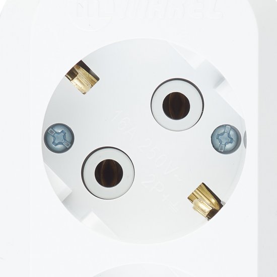 Удлинитель Makel 3 розетки 3 м ПВС 3х1 кв.мм 16 А 2,2 кВт белый (MGP133)