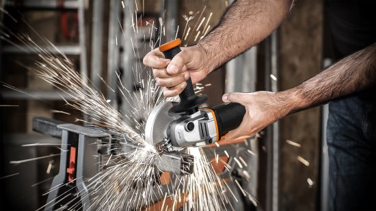 УШМ аккумуляторная Worx WX800, 20 В Li-ion 2x2 Ач, 115 мм