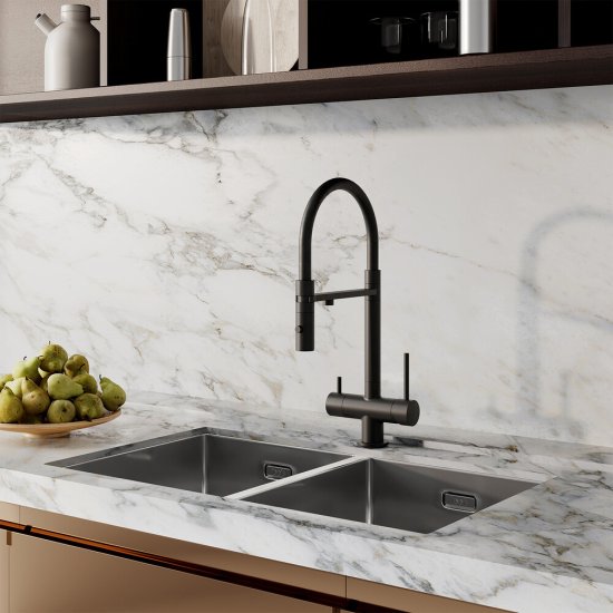 Смеситель для кухни Iddis Ace черный с гибким изливом с подключением к фильтру однорычажный (ACEBLFFi05)