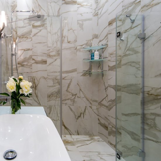 Комплект панелей ПВХ Lako Decor LKD-81018-1 белый мрамор 300x300x2 мм 2.52 м² 28 шт.