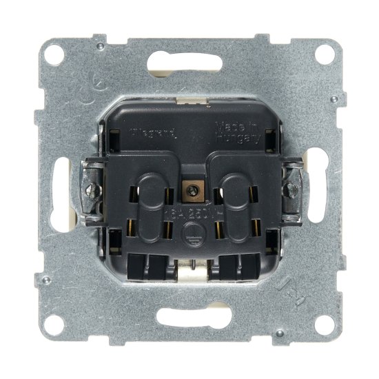 Розетка Legrand Suno встраиваемая слоновая кость (721225)