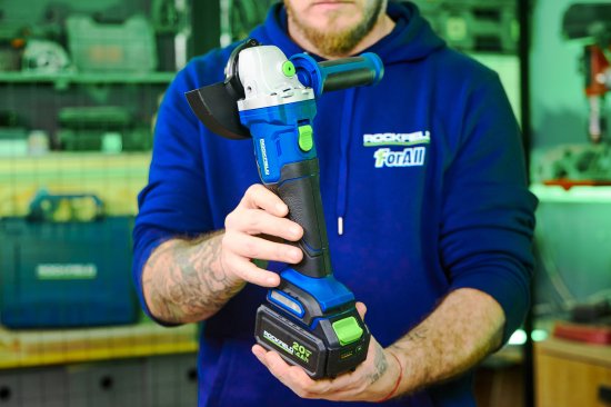 УШМ аккумуляторная бесщеточная Rockfield RF2204BK, 20 В Li-ion 4 Ач, 125 мм