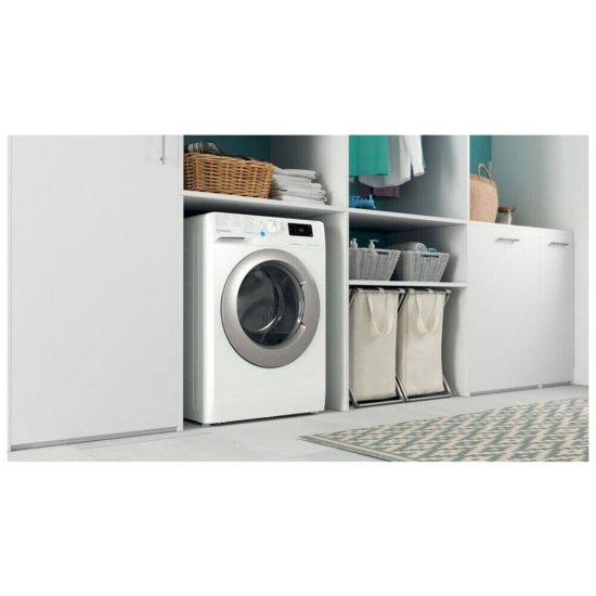 Стиральная машина Indesit BWSE 71252X WSV RU белая
