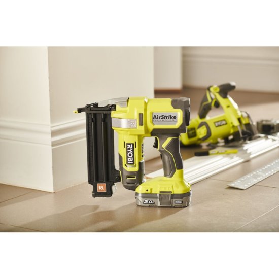 Гвоздезабиватель Ryobi R18GN18-120S 18В