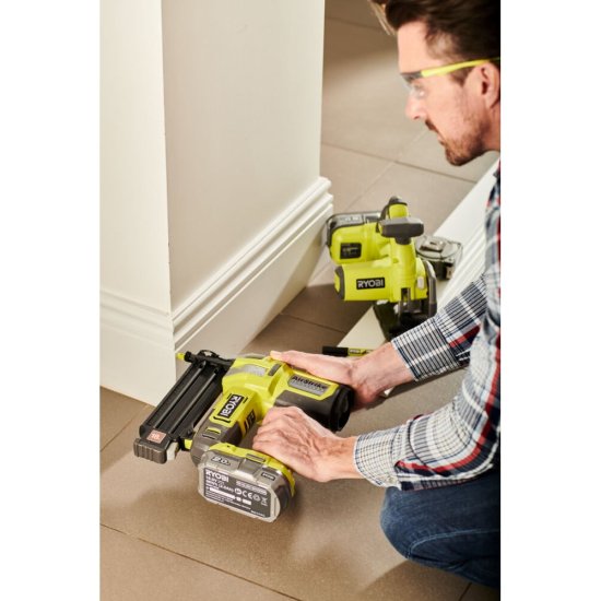 Гвоздезабиватель Ryobi R18GN18-120S 18В
