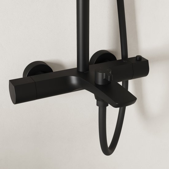 Душевая система Iddis Lahta LAHBLTHi06 с термостатом 3 режима цвет черный матовый