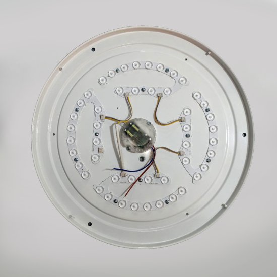 Светильник настенно-потолочный светодиодный Лила 90 Вт с пультом управления 34 м² регулируемый свет цвет белый