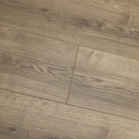 Ламинат 34 класс Norland Elegant Strong дуб фанэн 1,6909 кв.м 12 мм влагостойкий с фаской