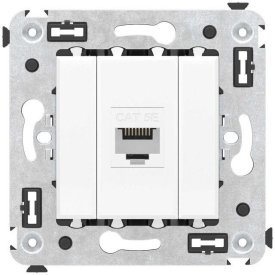 Розетка компьютерная DKC Avanti встраиваемая белая RJ45 (9549964)