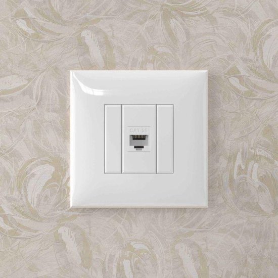 Розетка компьютерная DKC Avanti встраиваемая белая RJ45 (9549964)