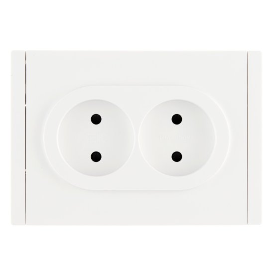 Розетка IEK Forte&Piano FP225 встраиваемая белая со шторками (FP-R23-10-1-K01)