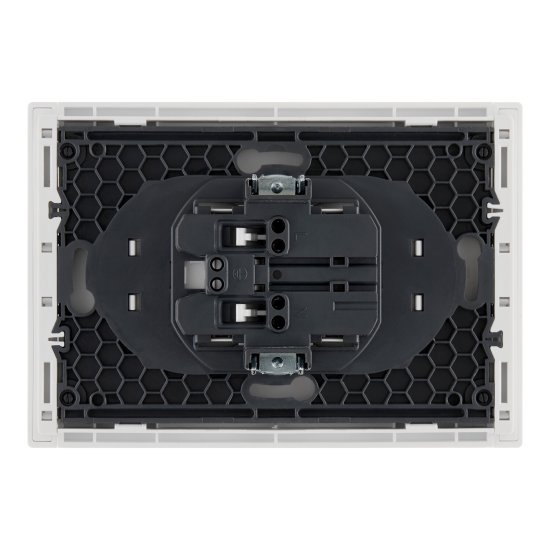 Розетка IEK Forte&Piano FP226 встраиваемая белая (FP-R20-10-1-K01)