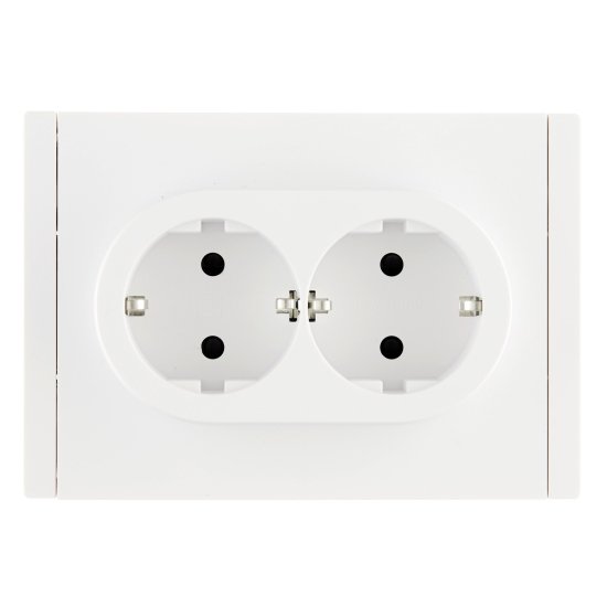 Розетка IEK Forte&Piano FP223 встраиваемая белая со шторками (FP-R24-16-1-K01)