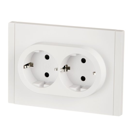 Розетка IEK Forte&Piano FP223 встраиваемая белая со шторками (FP-R24-16-1-K01)