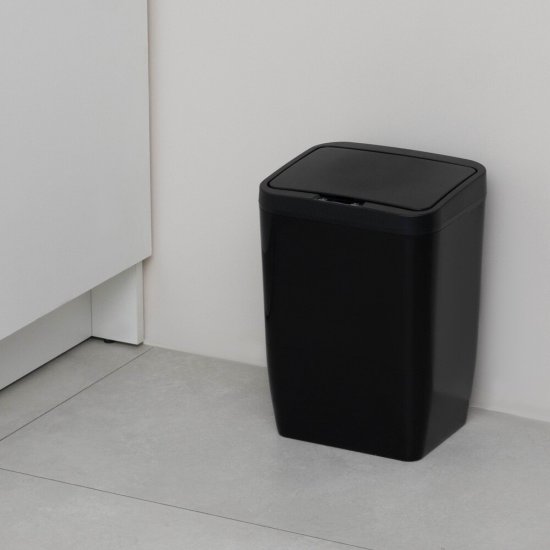 Ведро для мусора Доляна с крышкой 12 л пластик черное сенсорное