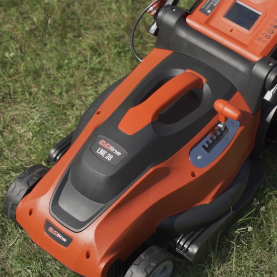 Газонокосилка электрическая Evoline LME 38 1.6 Вт 38 см