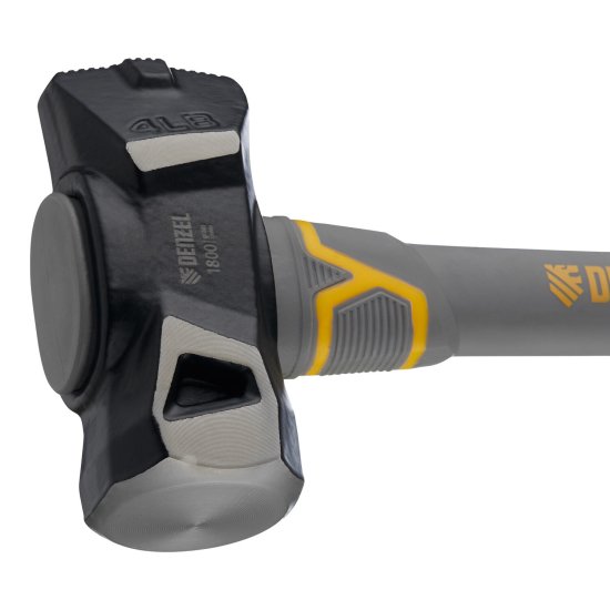 Кувалда кованая Denzel 1,8 кг фибергласовая ручка (11016)