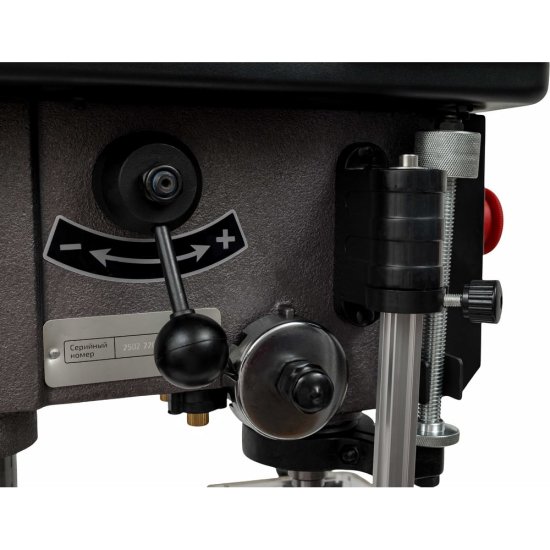 Сверлильный станок Gigant DP1016FV