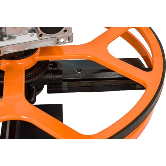 Бензиновая затирочная машина Gigant GT-600L