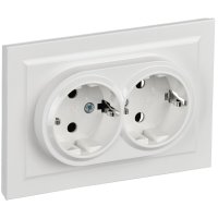 Розетка IEK Brite РСш12-3-БрБ встраиваемая белая со шторками (BR-R24-16-K01-F)