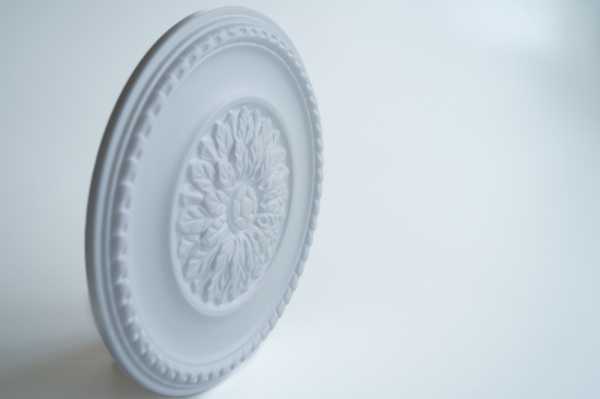 Декоративная потолочная розетка полистирол белая Decoflair D305-380 38 см