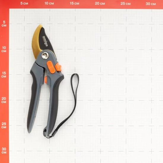 Секатор плоскостной Amigo с двухкомпонентными рукоятками (76407)