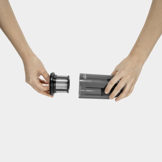 Пылесос портативный Karcher CVH 3 Plus цвет белый