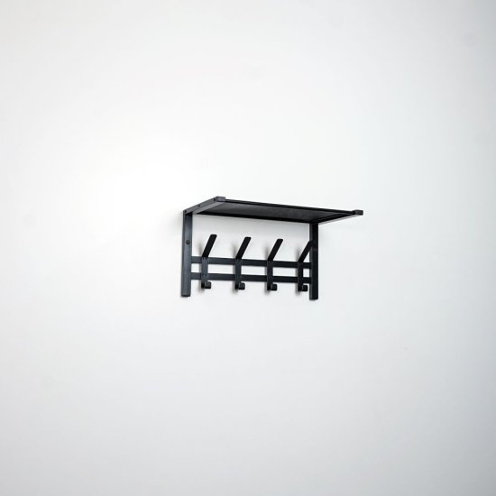 Вешалка настенная с полкой металлическая 4 крючка черная ЗМИ Торонто 11