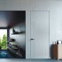 Дверь межкомнатная глухая с замком комплекте Invisible 70x230 см правая цвет белый
