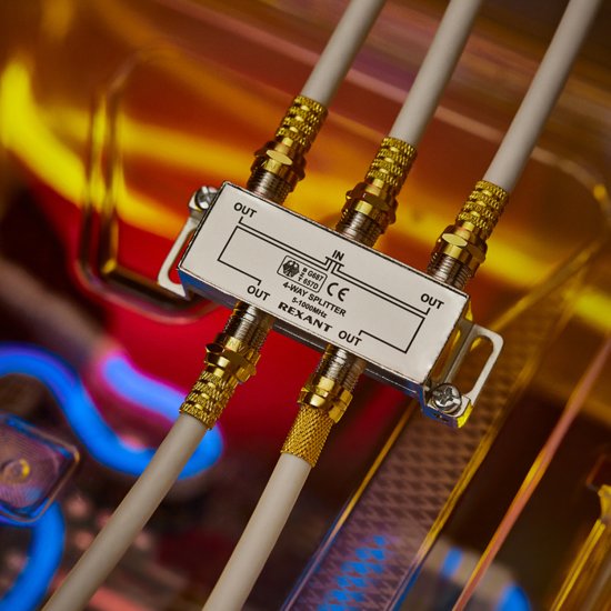 Разветвитель ТВ-сигнала с байпасом ТВх4 F-разъем