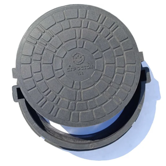 Люк полимерно-композитный тяжелый 760/110/60 мм 15 т (черный)