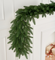 Хвойная гирлянда Max Christmas Романовская 150 см