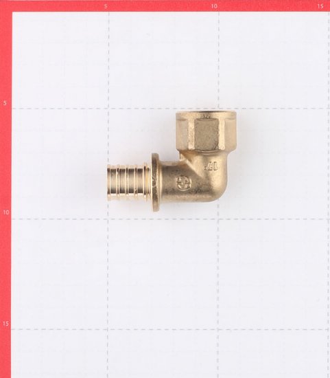 Угол Stout 20 мм х 1/2 ВР(г) латунный (SFA-0006-002012)