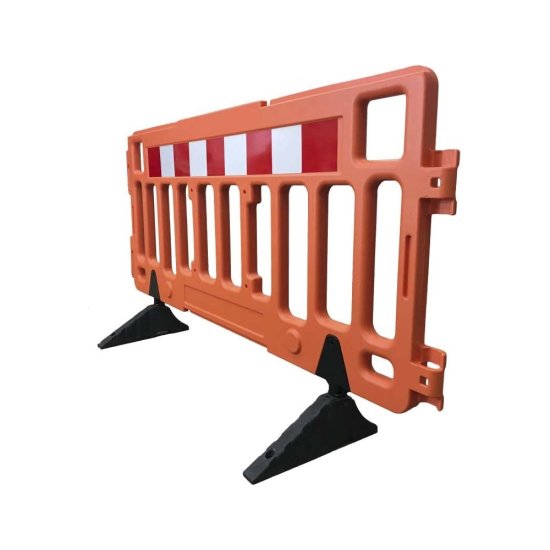 Пластиковое дорожное ограждение ТЕХНОЛОГИЯ баррикада