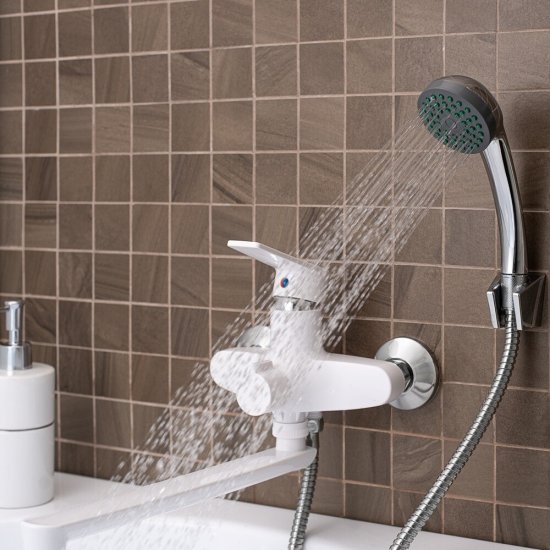 Смеситель для ванны РМС PL белый однорычажный с длинным изливом без лейки (PL6-006E)