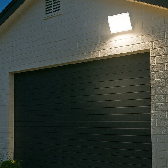 Прожектор cветодиодный Ledvance FL ECO 30W740 BK 4000K 30 Вт IP65 черный