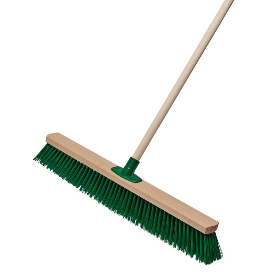 Щетка для пола 600 мм с черенком универсальная