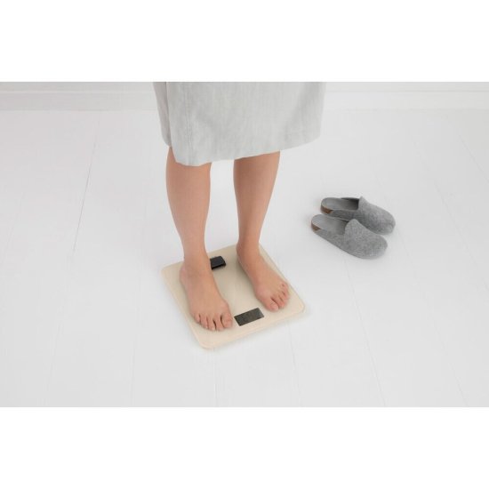 Цифровые весы Brabantia ReNew бежевые