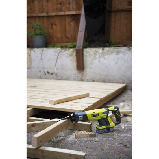 Пила сабельная аккумуляторная Ryobi One+ RRS1801M 18 В без АКБ и ЗУ (15108401)