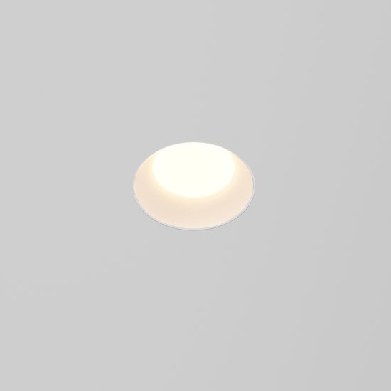 Светильник точечный встраиваемый влагозащищенный Maytoni Okno под отверстие 9 см холодный белый свет цвет белый