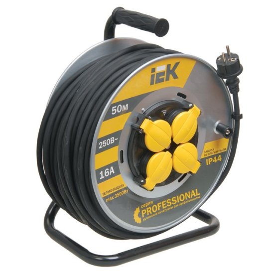 Удлинитель на катушке IEK Professional 4 гнезда 50м 3х2,5мм2 IP44 черный