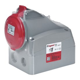 Розетка силовая LEGRAND 90160 с/з IP44 16А