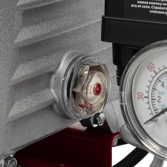 Компрессор сетевой поршневой масляный Kronwerk 58104, 24 л 220 л/мин