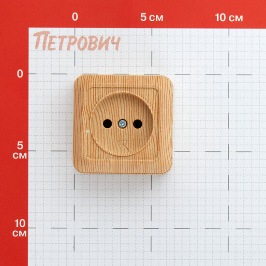 Розетка UNIVersal Олимп накладная сосна без заземления (5560896)