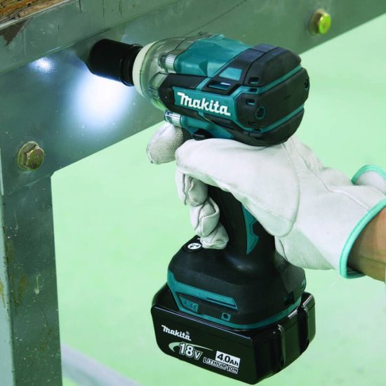 Гайковерт ударный аккумуляторный бесщеточный Makita LXT 18 В Li-Ion без АКБ и ЗУ (DTW285Z)