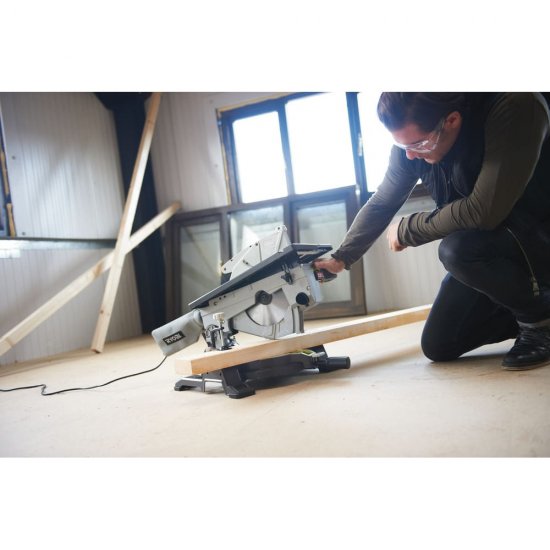 Распиловочный станок Ryobi RTMS1800G