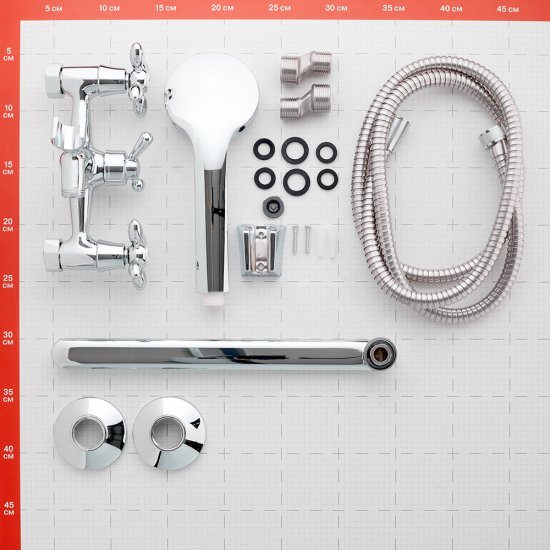 Смеситель для ванны Decoroom DR53 хром двухвентильный с длинным изливом с лейкой (DR53043)